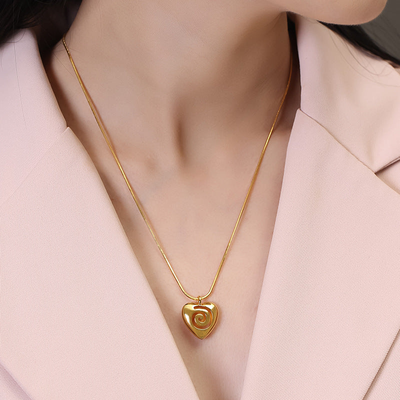 Swirling Heart Pendant Necklace