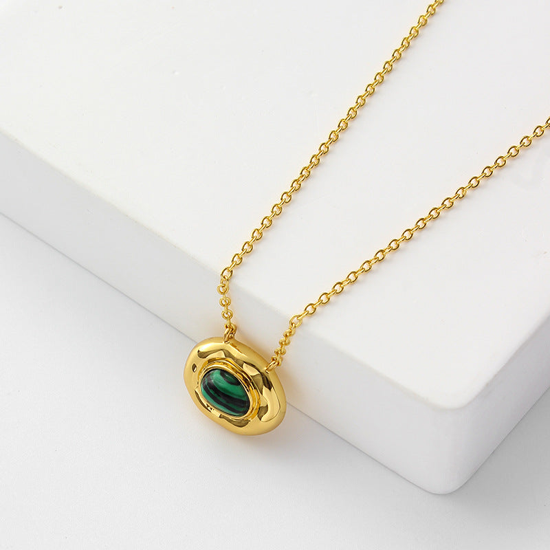 Gold Peephole Necklace